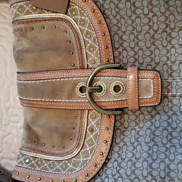 Coach bucket bag. Brown and tan suede. - Picture 2 of 6